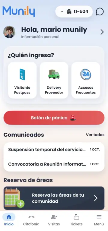 Pantalla de inicio de la app de Munily para residentes, con visitas, botón de pánico, comunicados y reserva de áreas comunes